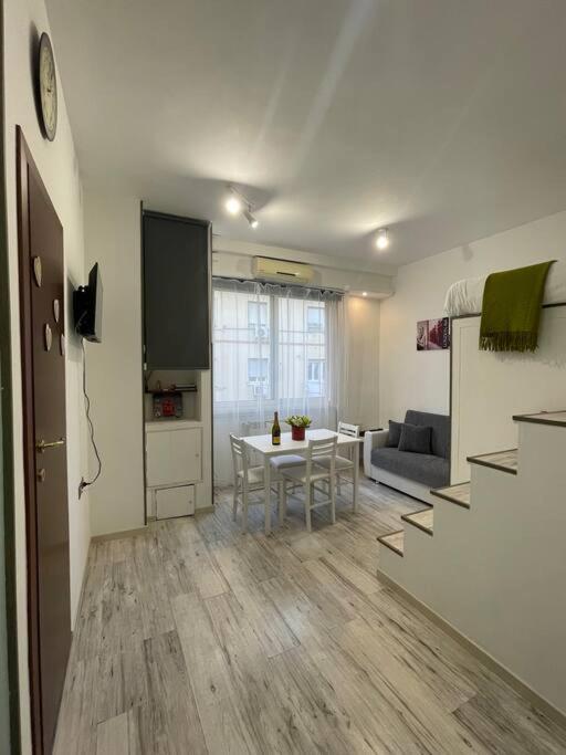 Appartamento Nice Studio Di Milvia Lido di Ostia Esterno foto